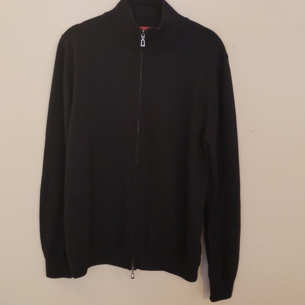 Black zip-up sweater,l